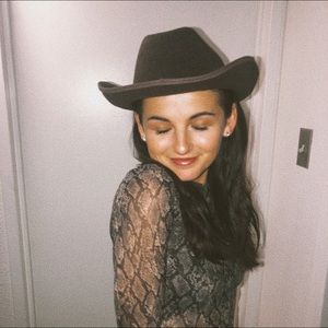 Meet your Posher, Jordy